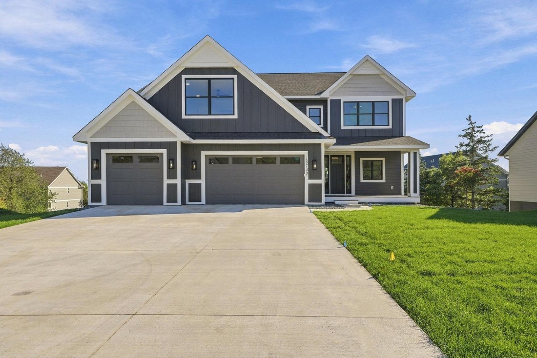 House in Lakeville, Minnesota, United States 2 - 18759206