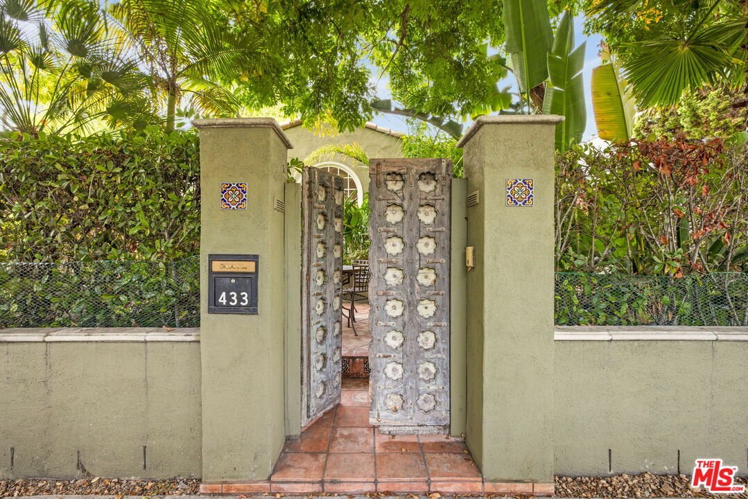 Condo in West Hollywood, California, United States 4 - 18853349