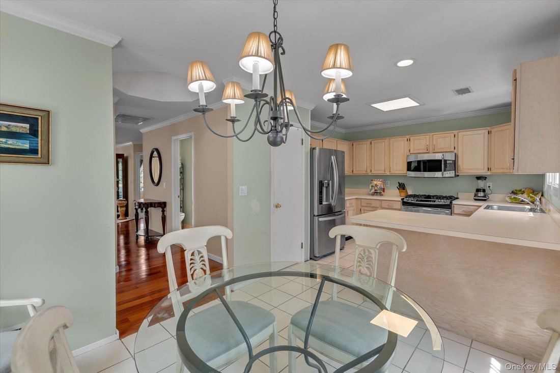 Condominio en Kings Park, Nueva York, Estados Unidos 4 - 18847536