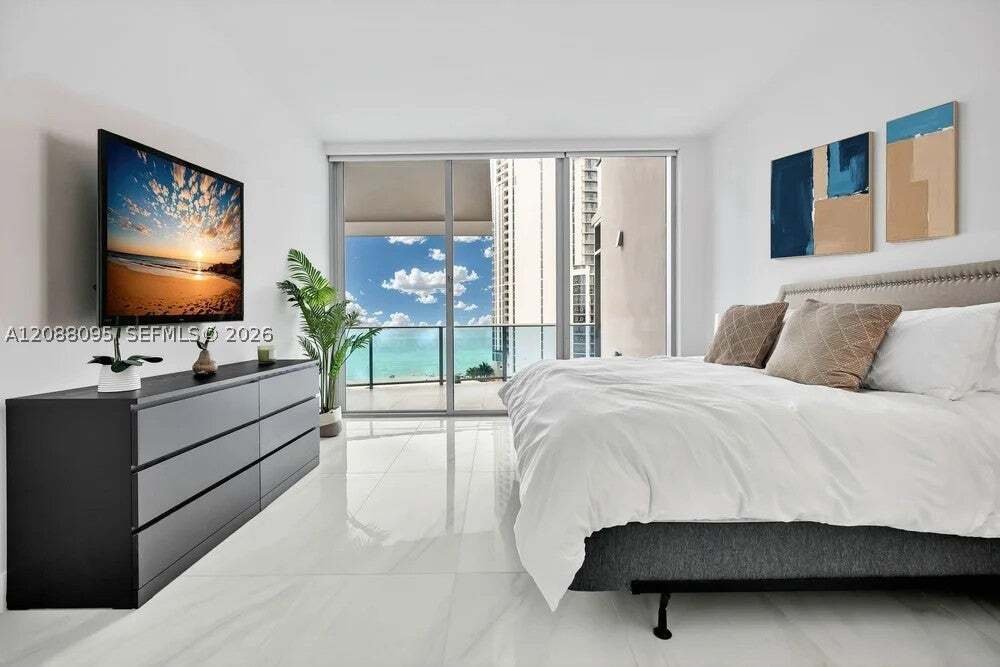 Condominio en Golden Beach, Florida, Estados Unidos 1 - 18853067