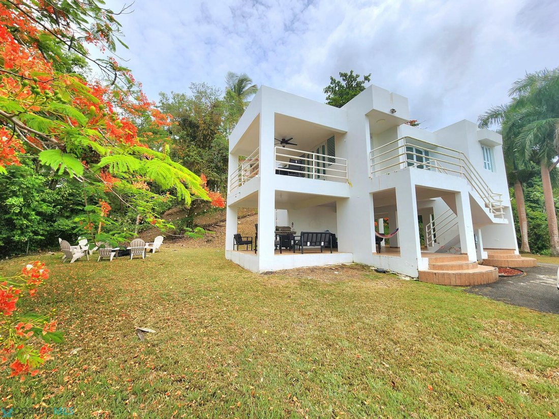 House in Hato Candal, Río Grande, Puerto Rico 2 - 18855826