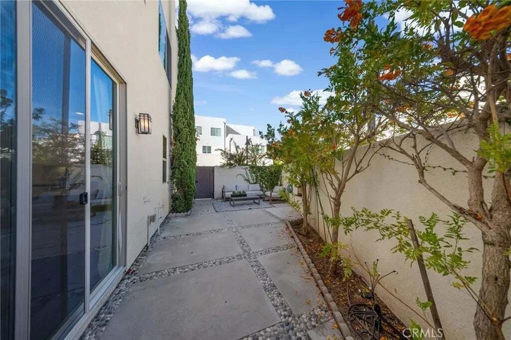 Condo in Irvine, California, United States 4 - 16642848