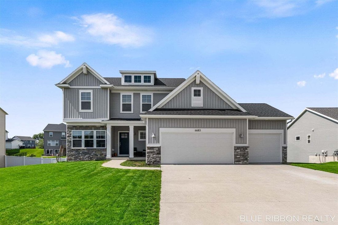 House in Hudsonville, Michigan, United States 1 - 18846525