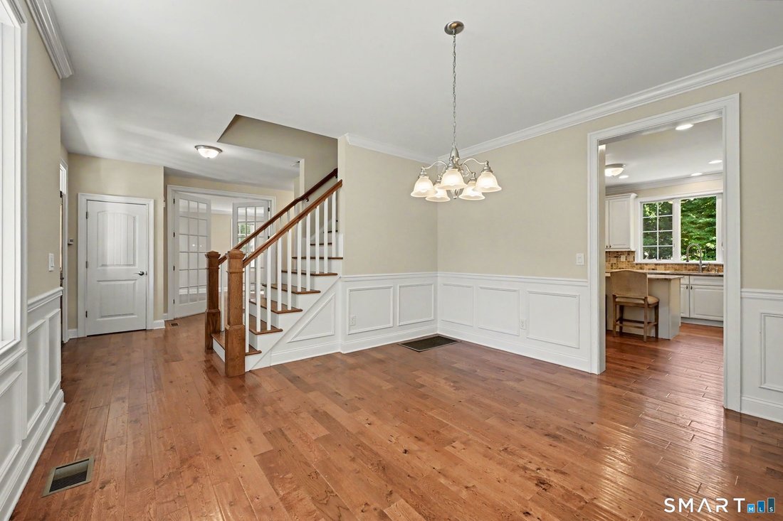 House in Ridgefield, Connecticut, United States 2 - 18855469