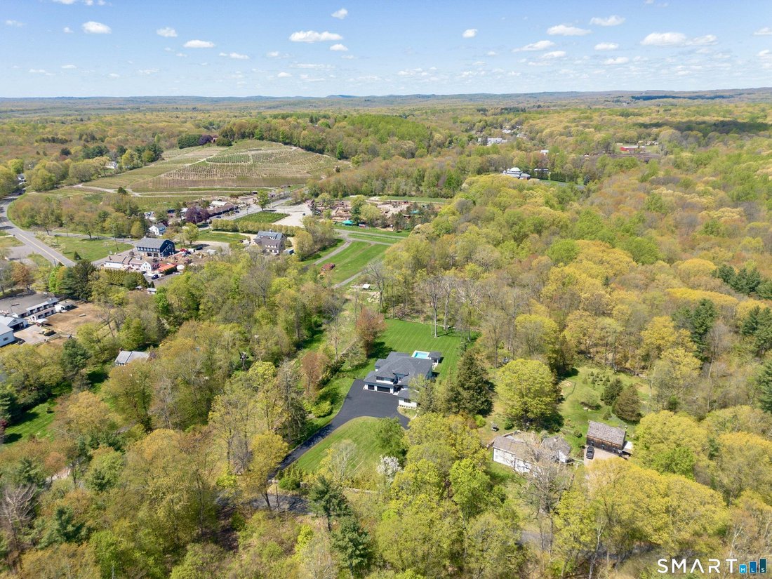 Townhouse in Easton, Connecticut, United States 5 - 18851451