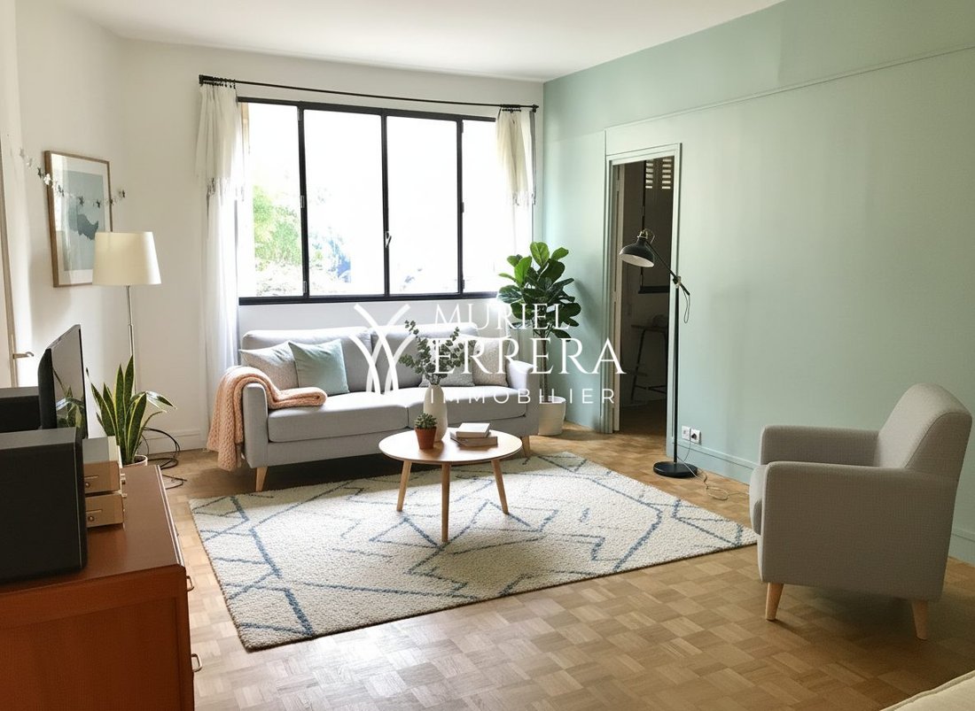 Apartment in Palais Royal, Paris 1er Arrondissement, Paris 1 - 18850360