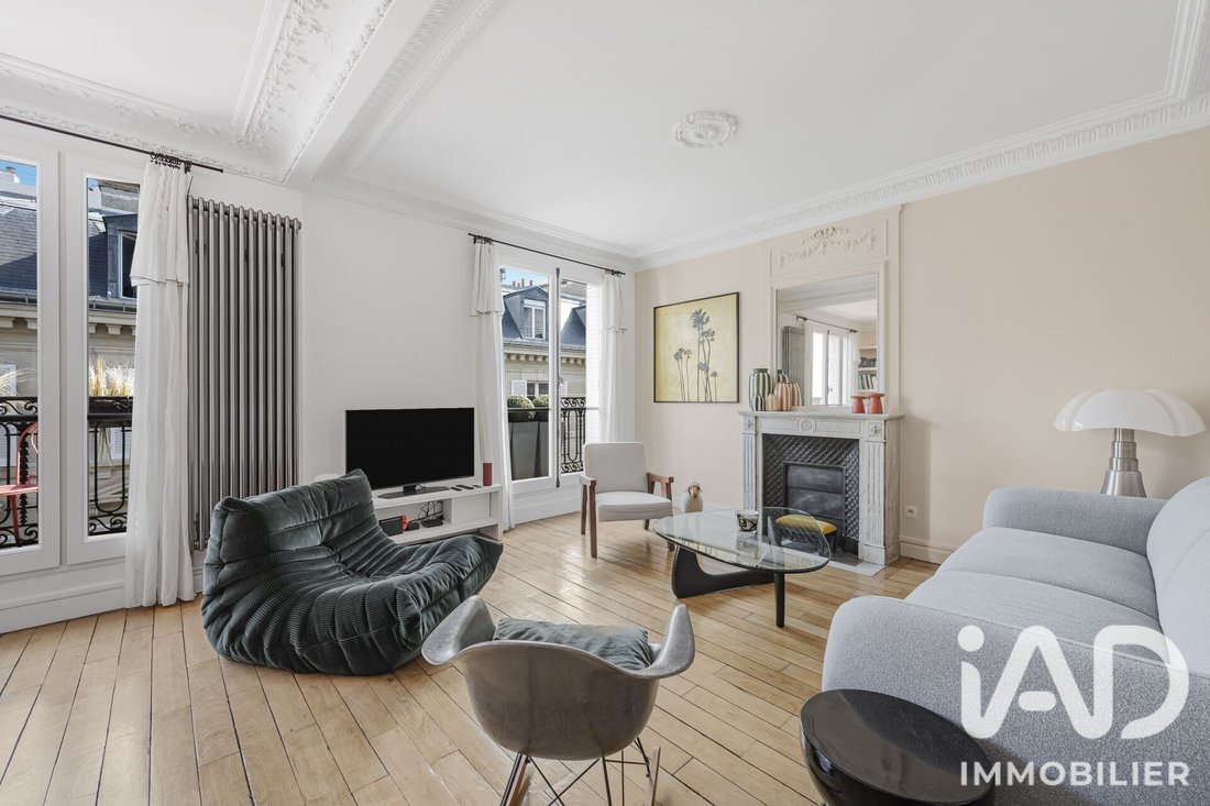 Apartment in Alleray Procession, Paris 15e Arrondissement, Paris 4 - 18855753