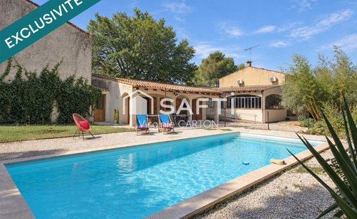 House in Aubord, Occitania, France 1