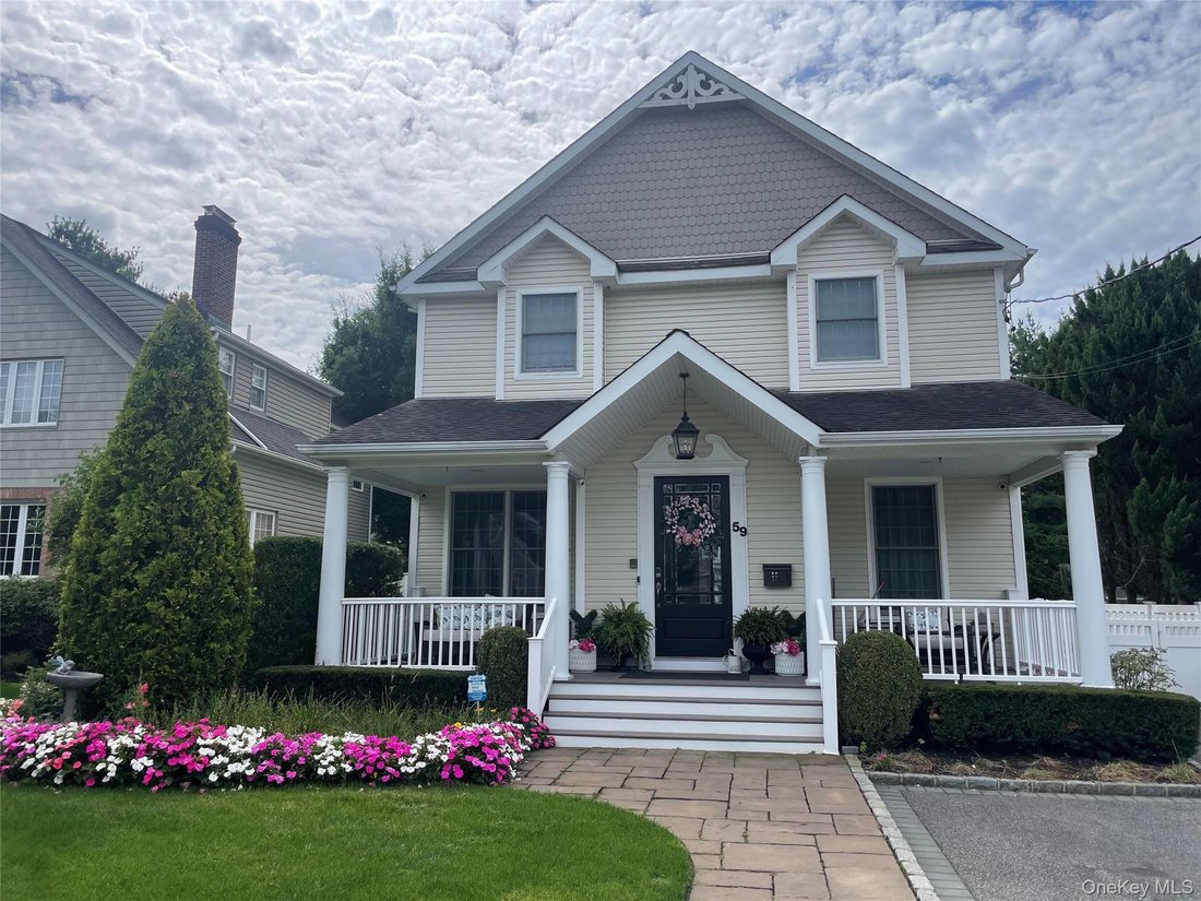 House in Syosset, New York, United States 2 - 18842001