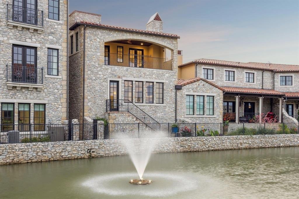 Townhouse in Keller, Texas, United States 2 - 18851646