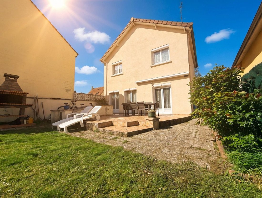 House in Basses Roches, Conflans-Sainte-Honorine, France 1 - 18848013