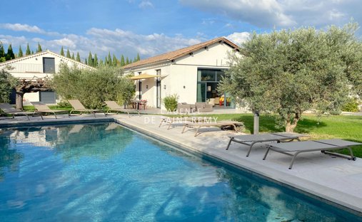 Villa a Saint-Remy-de-Provence, Provenza-Alpi-Costa Azzurra, Francia 1