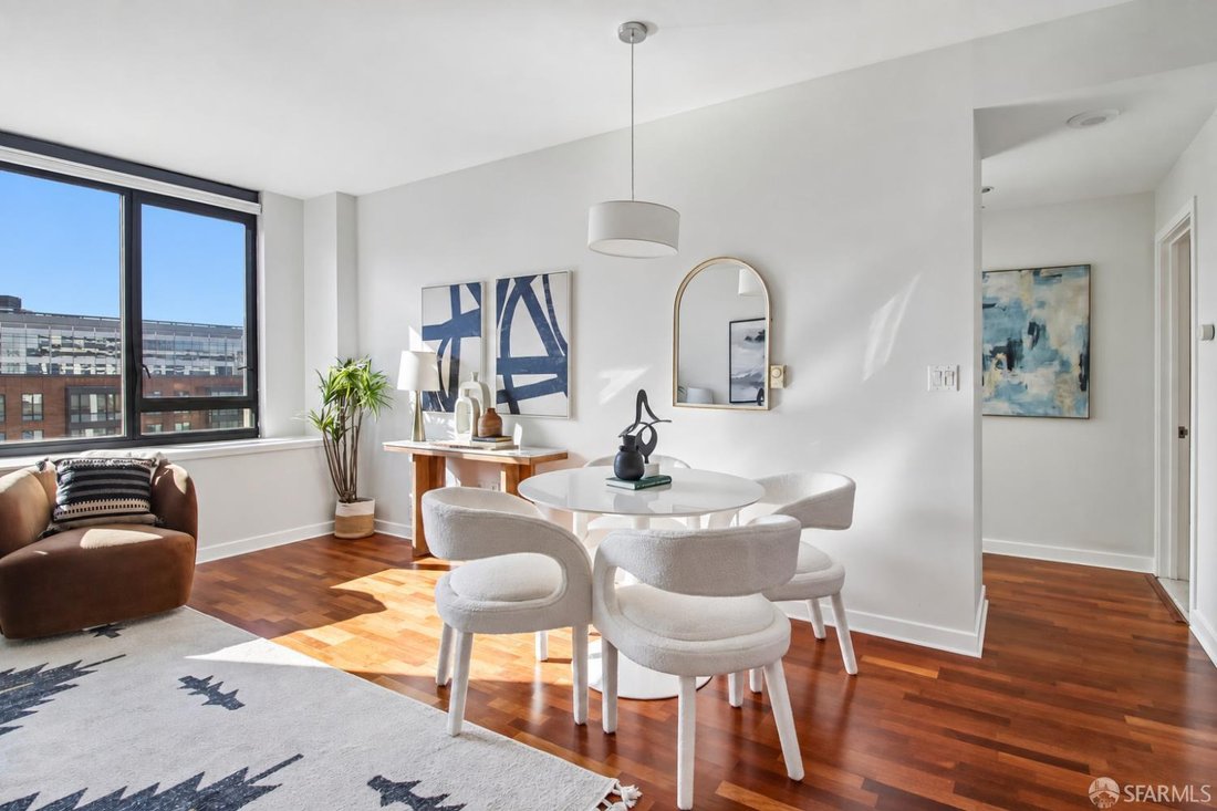 Condo in San Francisco, California, United States 4 - 18849388