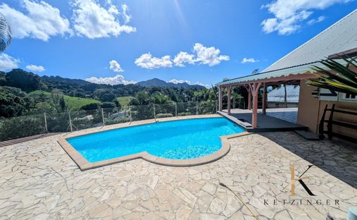 Villa in Saint-Claude, Basse-Terre, Guadeloupe 1