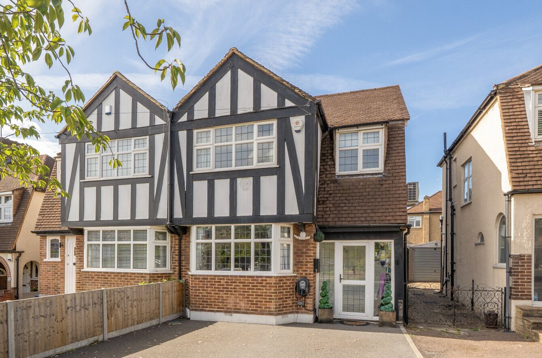Haus in Neues Barnet, London Borough of Barnet, England 1 - 18845235