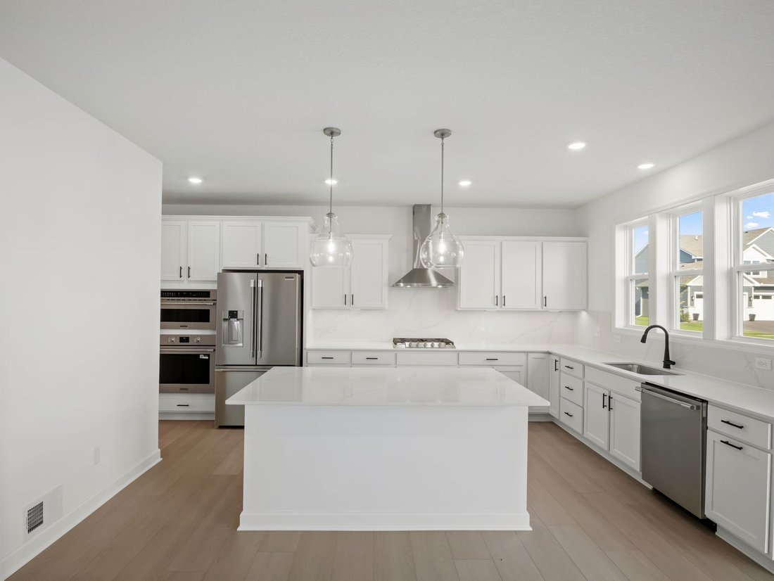 House in Woodbury, Minnesota, United States 3 - 18190106