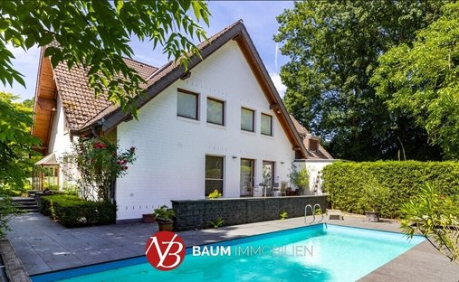 House in Meerbusch, North Rhine-Westphalia, Germany 1