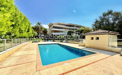Appartamento a Gabelle-Courcettes-Les Clos, Vallauris, Francia 1