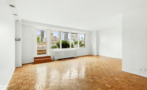 Co Op in New York, New York, United States 1
