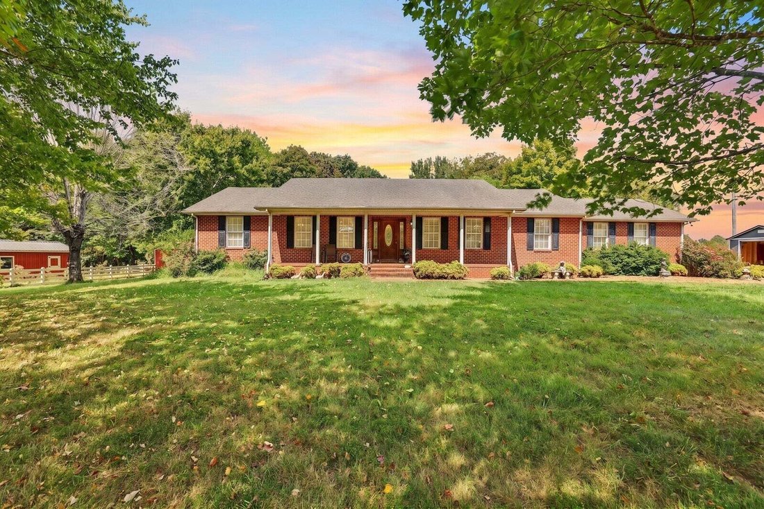 House in Chapmansboro, Tennessee, United States 1 - 18842964