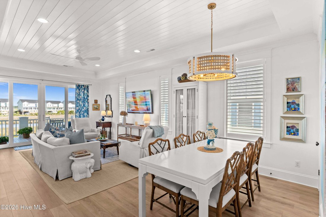 Casa en Topsail Beach, Carolina del Norte, Estados Unidos 5 - 18845570