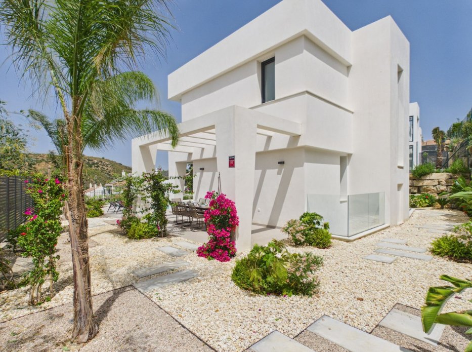 Villa in Estepona, Andalusia, Spain 3 - 18855039
