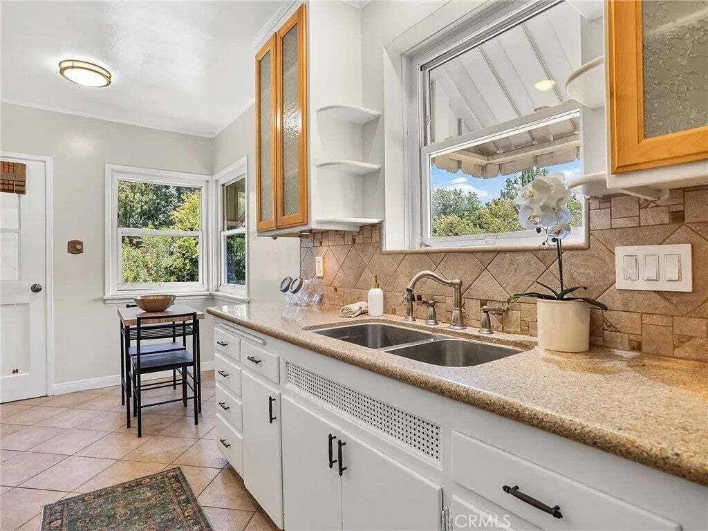 House in Burbank, California, United States 3 - 18847136
