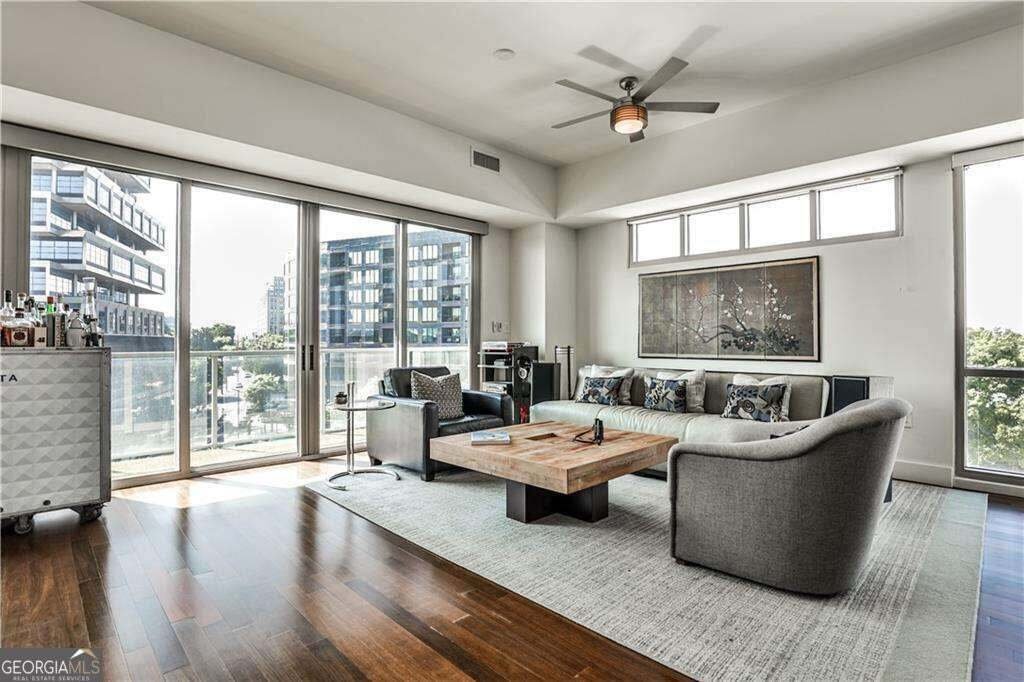 Condo in Atlanta, Georgia, United States 5 - 18842289