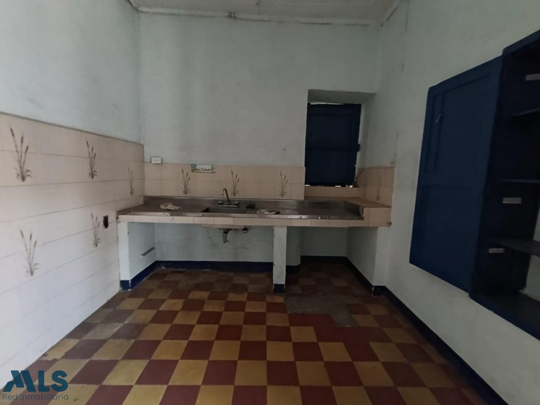 House in Medellín, Antioquia, Colombia 3 - 18850025