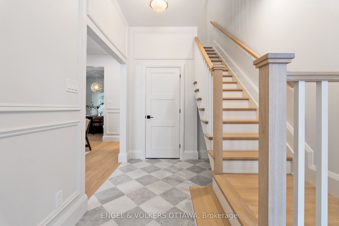 House in Ottawa, Ontario, Canada 4 - 18847825