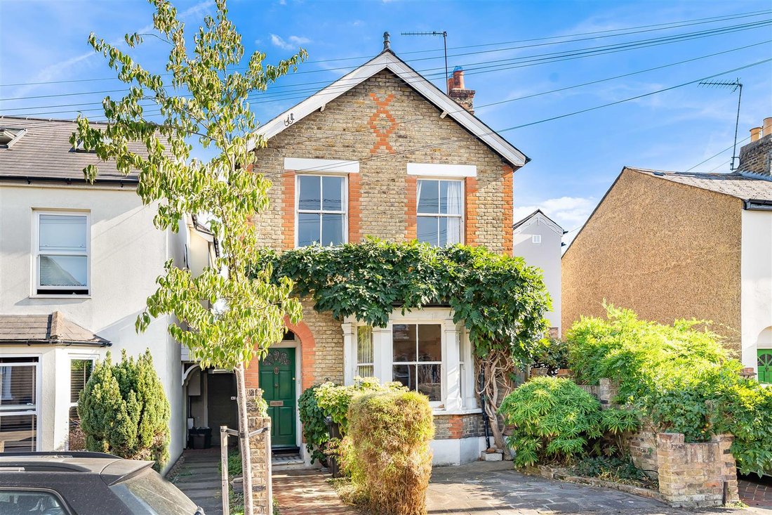 Casa a Kingston Upon Thames, Borough Reale di Kingston upon Thames, Inghilterra 1 - 18842631