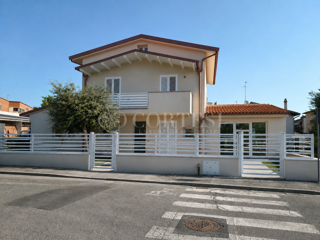 Appartamento a Centro, Campi Bisenzio, Toscana 2 - 18846065