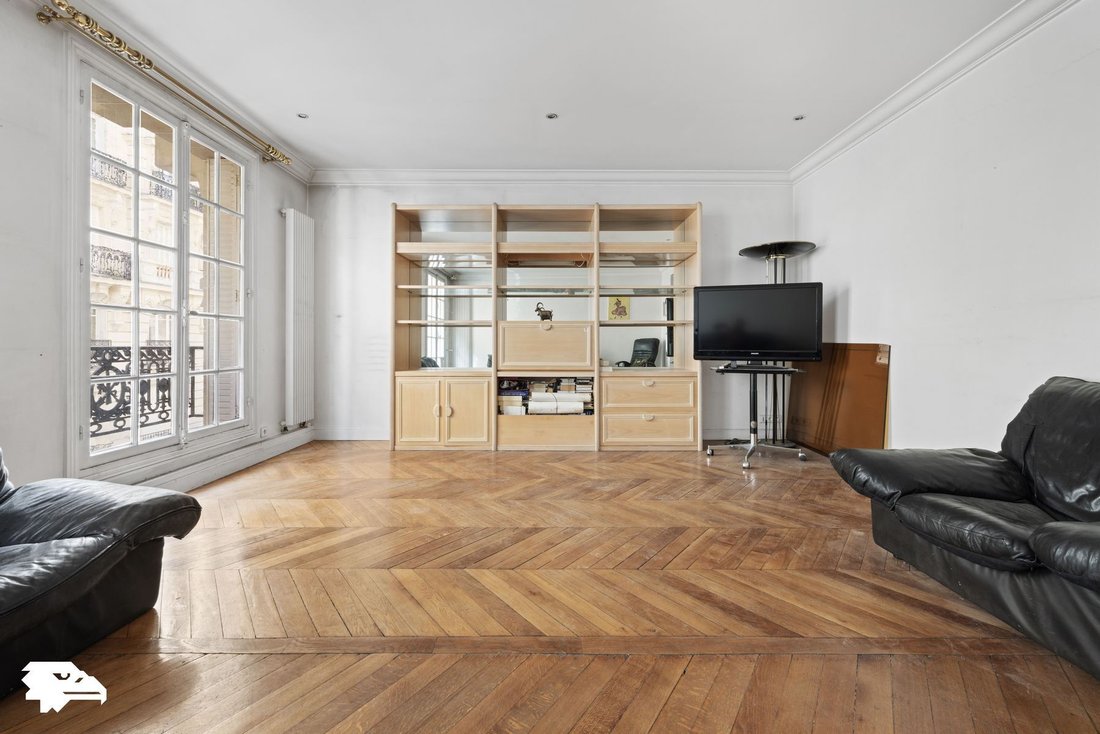 Apartment in Saint Philippe du Roule, Paris 8e Arrondissement, Paris 2 - 18848004