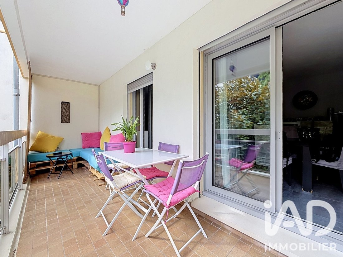 Apartment in Nogent-sur-Marne, Ile-de-France, France 1 - 18852058