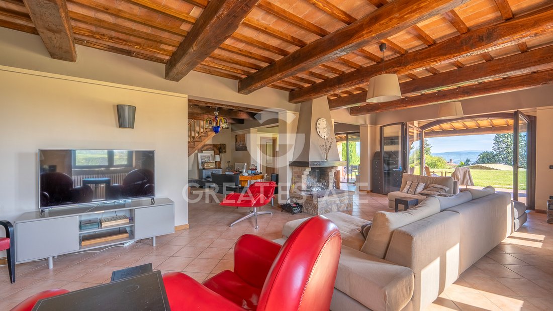 Estate in Todi, Umbria, Italy 5 - 18847388