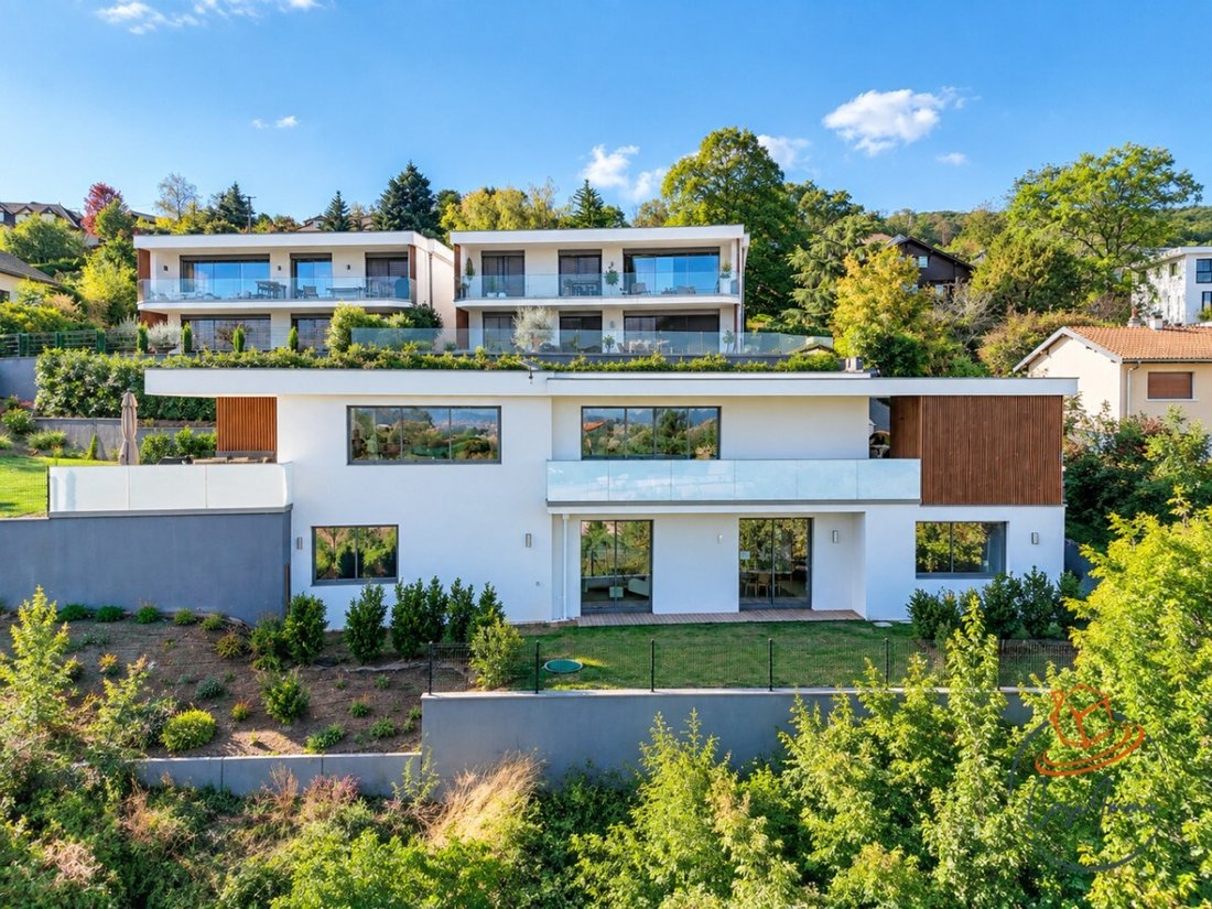 Maison à Grilly, Auvergne-Rhône-Alpes, France 2 - 17813156