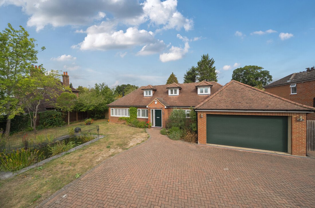 Bungalow a Hook Heath, Woking, Inghilterra 2 - 18851469
