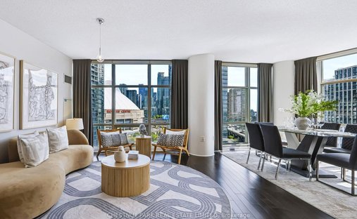 Apartamento en Toronto, Ontario, Canadá 1