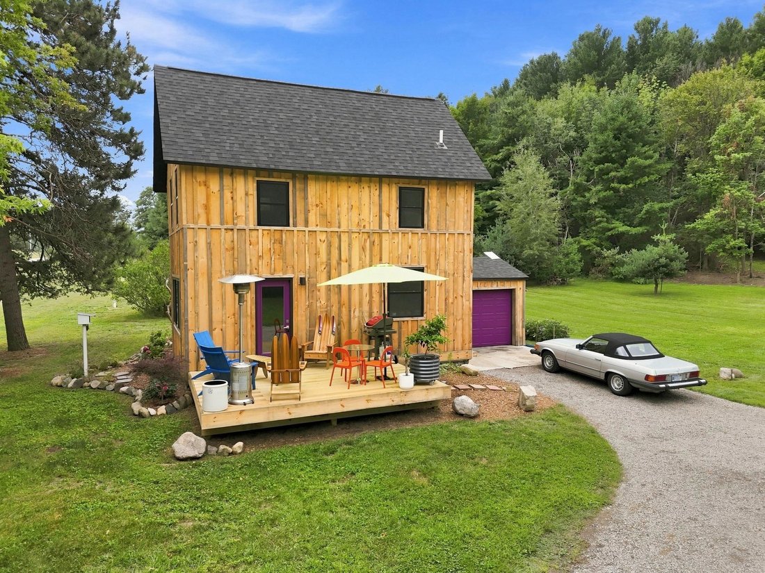 House in Rapid City, Michigan, United States 1 - 18851560