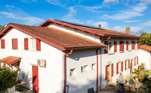 Villa en Guiche, Nueva Aquitania, Francia 1