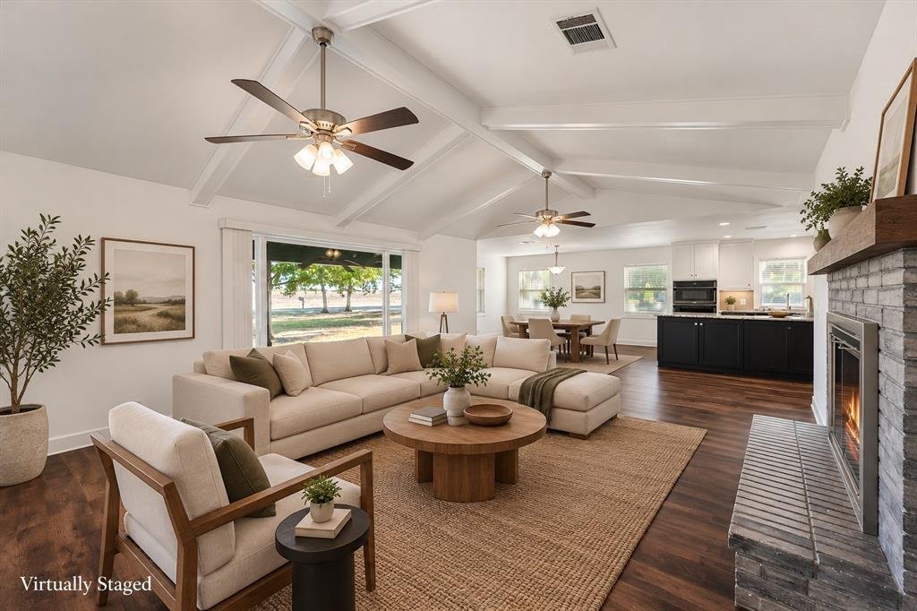 Farm Ranch in Ennis, Texas, United States 5 - 18846906