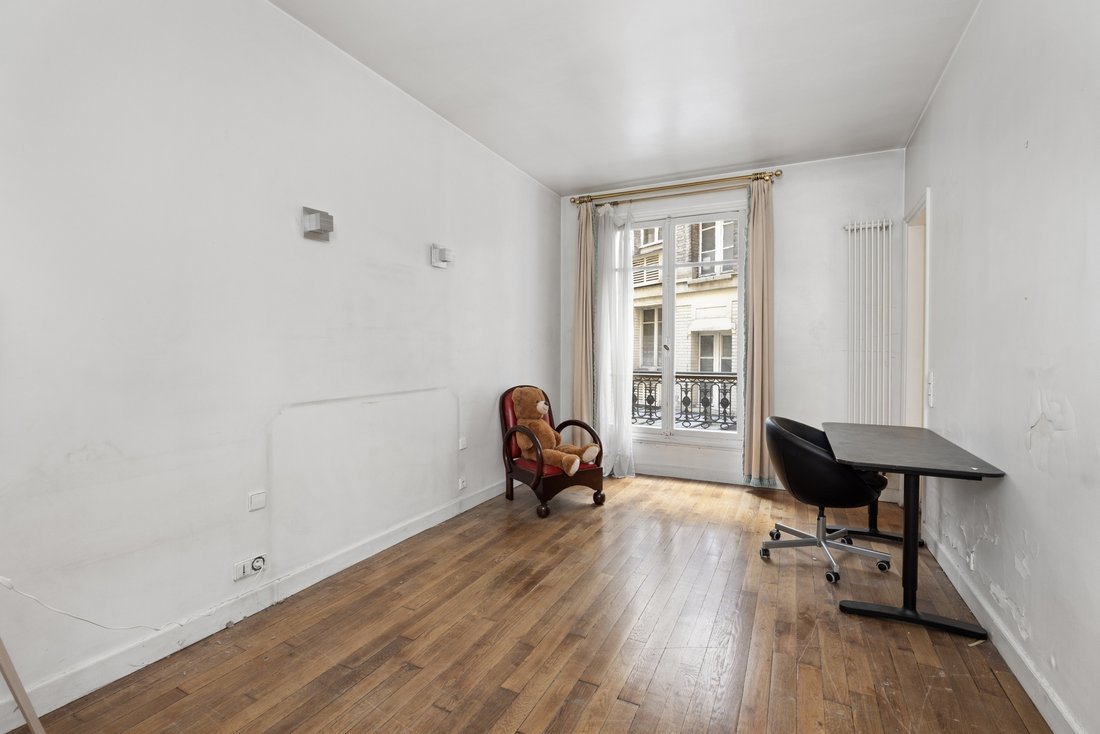 Apartment in Saint Philippe du Roule, Paris 8e Arrondissement, Paris 4 - 18848004