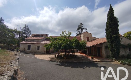 House in Gignac, Occitania, France 1