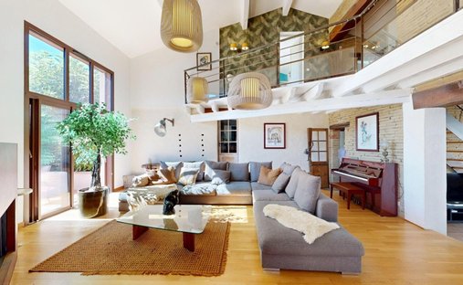 House in Pechbonnieu, Occitania, France 1