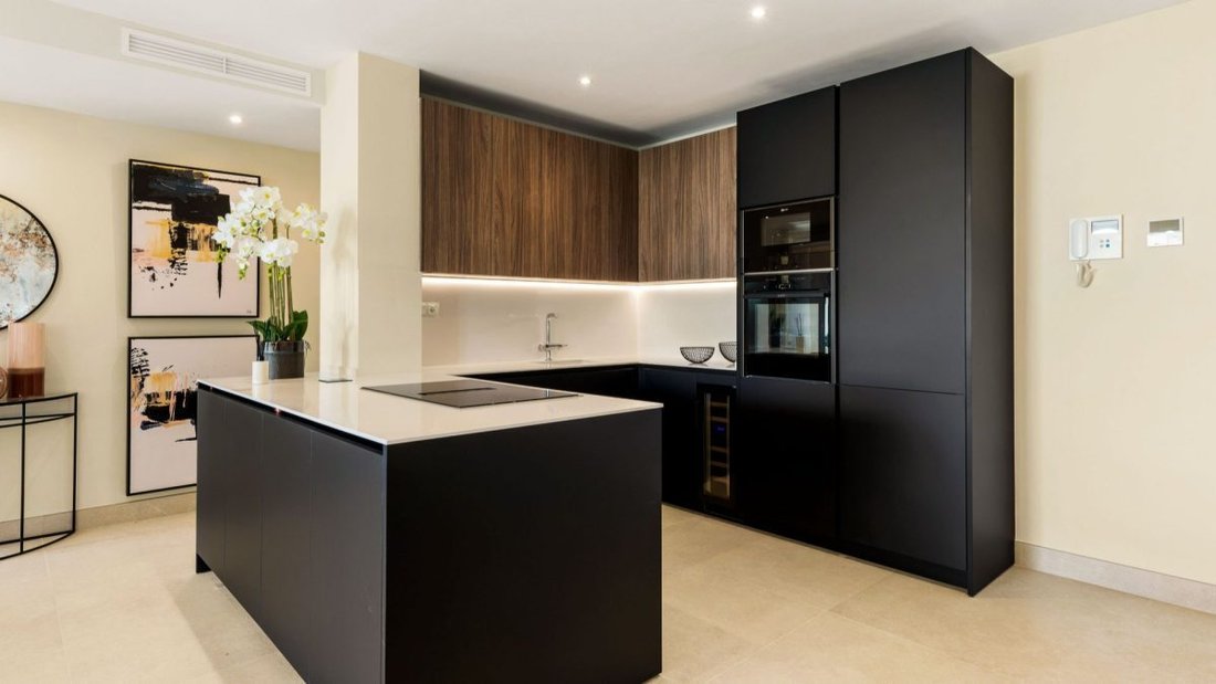 Apartment in Estepona, Andalusia, Spain 5 - 18855768