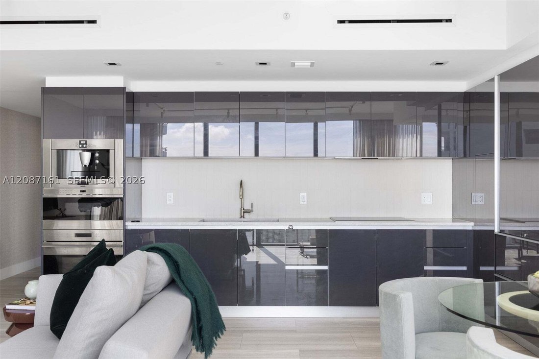 Condo in Miami, Florida, United States 3 - 18845978