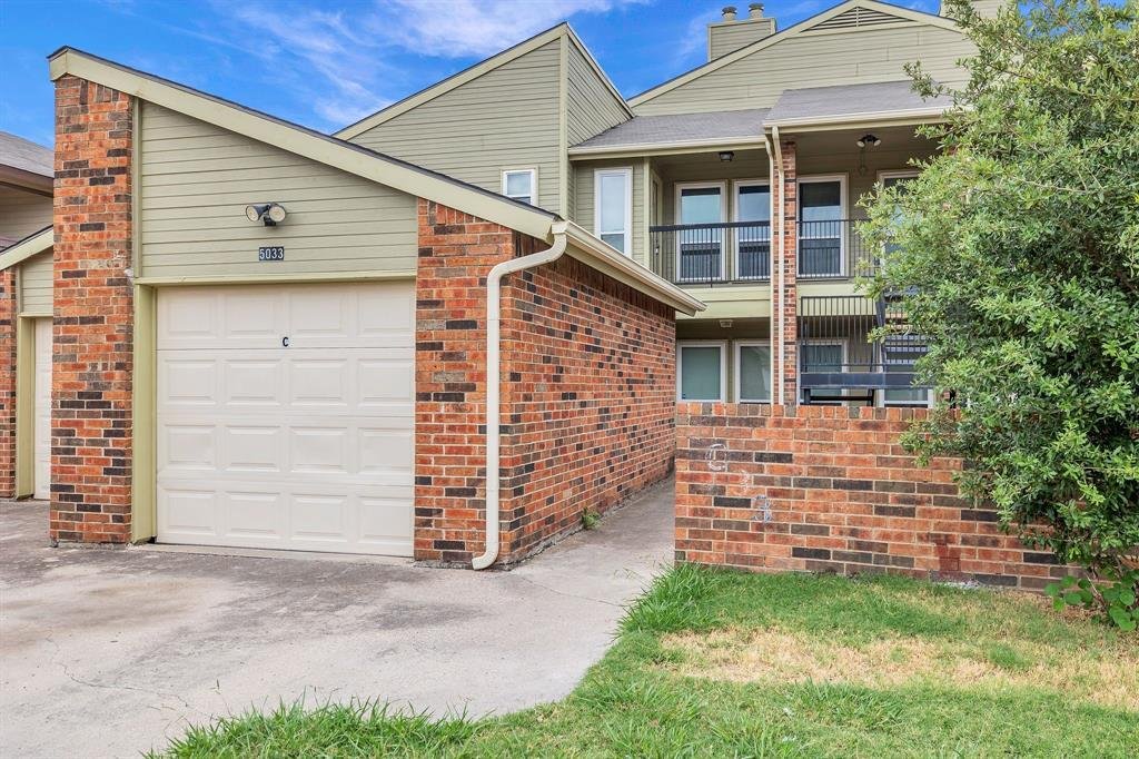 North Richland Hills, Texas, United States 4 - 18846911