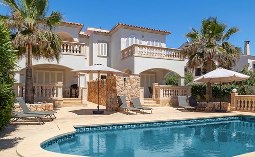 Villa in Llucmajor, Balearische Inseln, Spanien 1