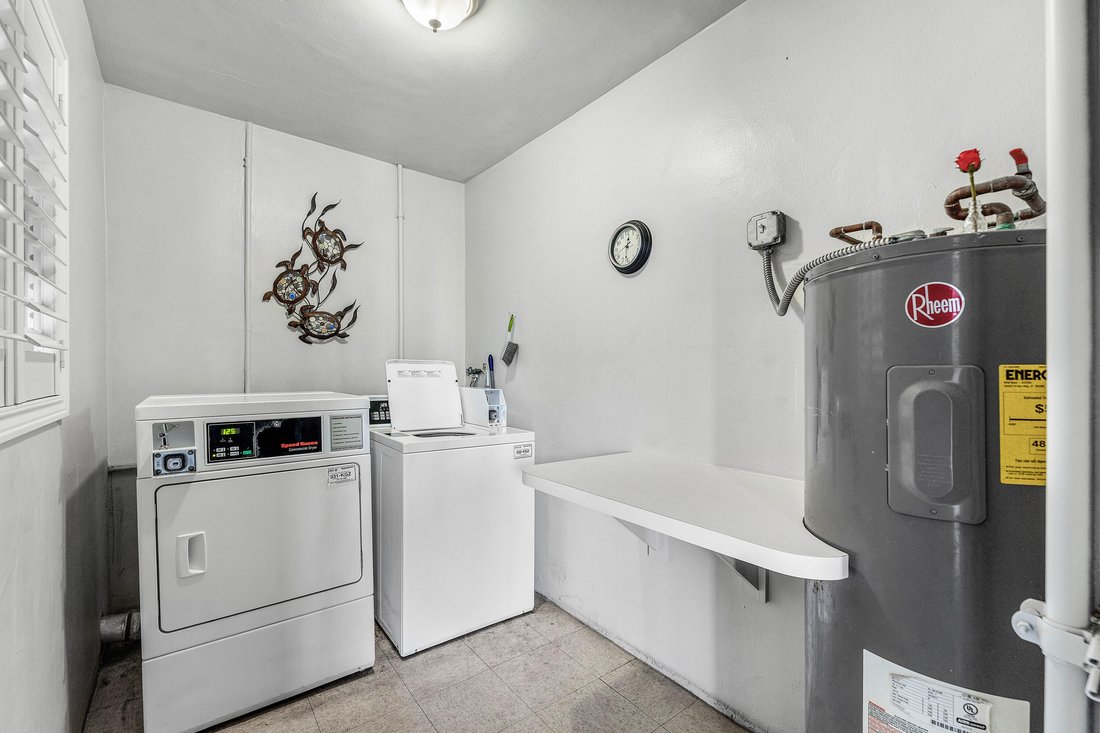 Condo in Lighthouse Point, Florida, United States 2 - 18856674