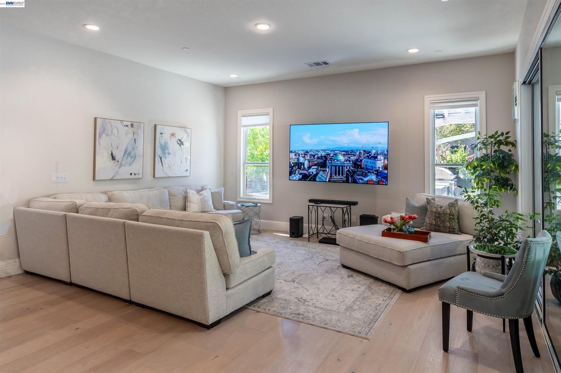 House in Brentwood, California, United States 5 - 18852668